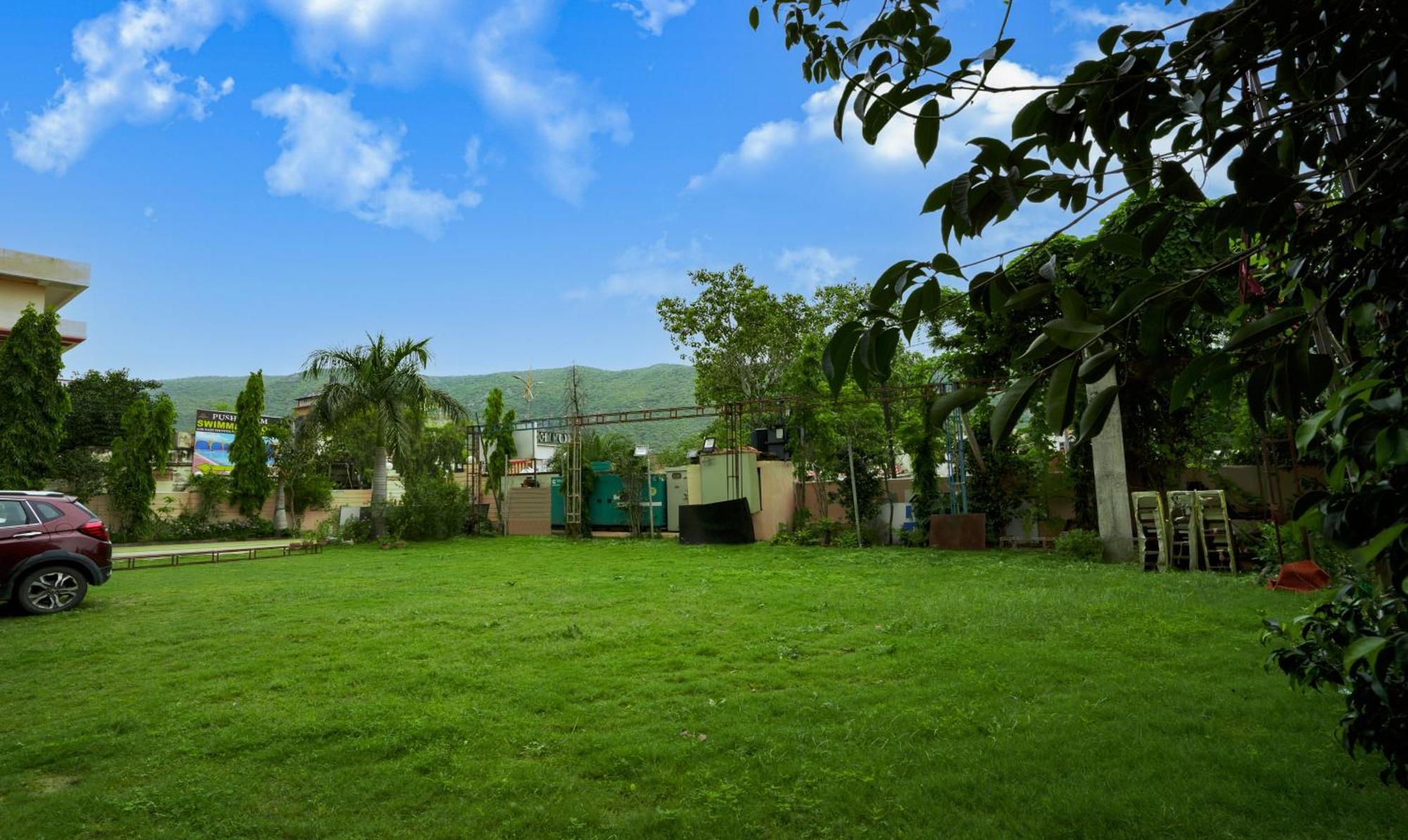 Treebo Raj Garden, Near Pushkar Lake Hotel Ngoại thất bức ảnh