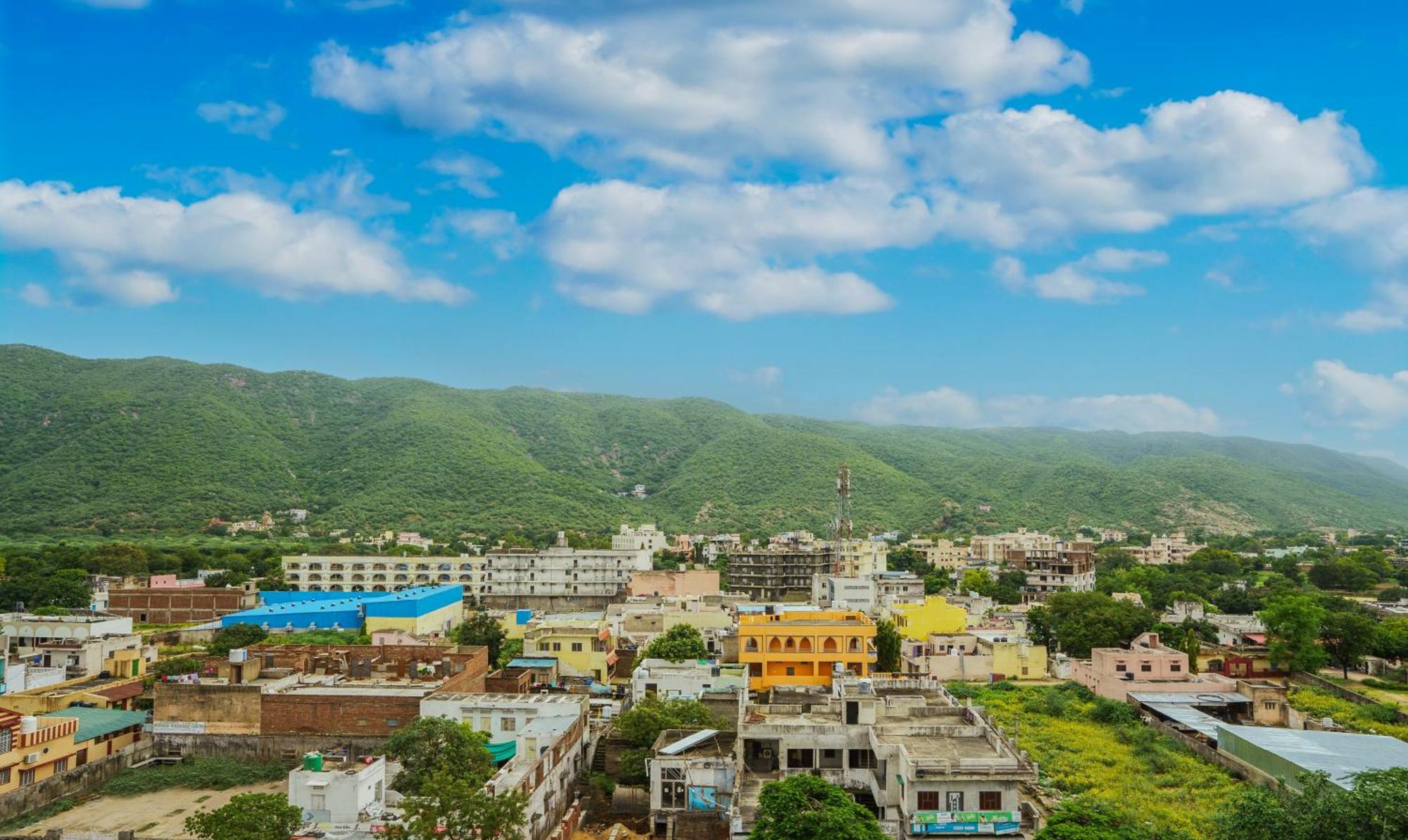 Treebo Raj Garden, Near Pushkar Lake Hotel Ngoại thất bức ảnh